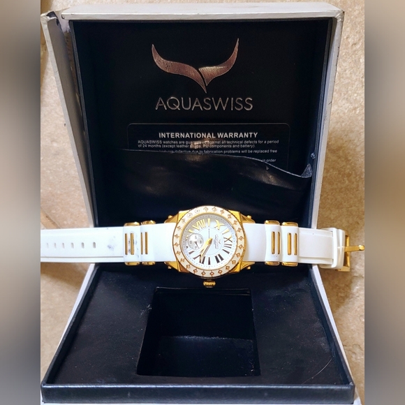 Women's Watch AquaSwiss Designer White Band Gold Bezel Dials & Numbers, In Case. - Picture 8 of 8